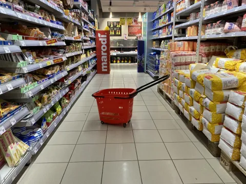 trgovina, Konzum, ko&scaron;arica, trgovački lanac