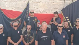 Šibenik, 27.08.2025. - Predstavnici Koordinacije braniteljskih udruga proizašlih iz Domovinskog rata Grada Šibenika i Šibensko – kninske županije zatražili su u srijedu prestanak financiranja Festivala alternative i ljevice FALIŠ u Šibeniku. foto HINA/ Snježana KLARIĆ/ tm