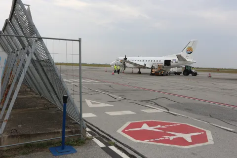 Osijek, 21. 08. 2025, Klisa, Zračna luka Osijek, ZLO. Radovi na obnovi Zračne luke se odvijaju zajedno s prmoetom i letovima iz Osijeka...snmio GOJKO MITIĆ