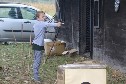 Brođanci, 31. 08. 2025, 51. Olimpijada starih sportova Brođanci, mimohod, paljenje Oimpijskog plamena i natjecanja.snimio GOJKO MITIĆ