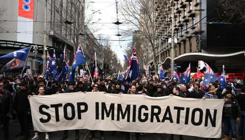 epa12339086 Protestors march down Bourke Street during the March for Australia anti-immigration rally in Melbourne, Australia, 31 August 2025. EPA/JOEL CARRETT AUSTRALIA AND NEW ZEALAND OUT