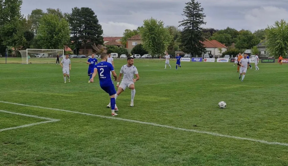 Tercet bez krivog koraka, Graničaru primat u Županji