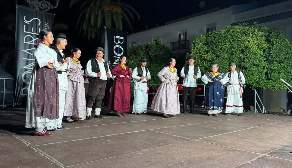 VINKOVCI - Folkloraši KUD-a Šumari na turneji po Španjolskoj2025.