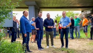 Osijek, 03. 09. 2035., Obilazak početnik radova na izvođenju 1. faze spoja sjevernog i južnog dijela južne obilaznice (Bistrička ulica). radovi; obilaznica; Bistrička ulica; gradonačelnik; Ivan Radić; Industrijska četvrt; Mato Lukić; Zdravko Nalio