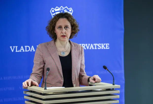 Zagreb, 09.01.2025.- Izjava za medije ministrice Nine Obuljen Koržinek nakon sjednice Vlade RH, o širenju dezinformacija.Na fotografiji Nina Obuljen Koržinek.foto HINA/ Admir BULJUBAŠIĆ/ abu