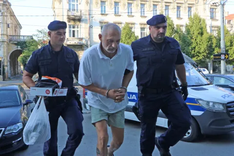 Osijek, 04. 09. 2025, Županijski sud u Osijeku. Privođenje Roberta Reder, osumjičen za ubojstvo žene u Tenju.snimio GOJJKO MITIĆ