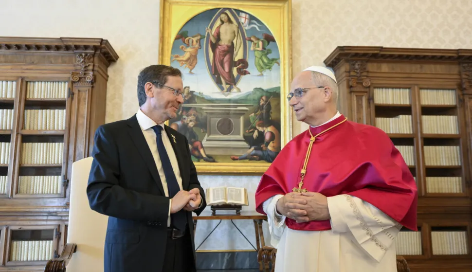 Papa pozvao na prekid vatre i puštanje talaca