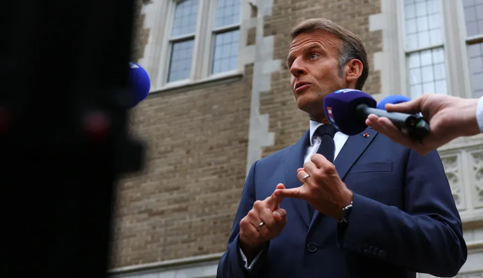 epa12308989 French President Emmanuel Macron speaks with the media after a meeting with U.S. President Donald Trump, Ukrainian President Volodymyr Zelenskiy and European leaders, amid negotiations to end the Russian war in Ukraine, at the French Embassy in Washington, DC, USA, 18 August 2025. European Leaders are at the White House in support of President Zelenskyy following President Trump's meeting with President Vladimir Putin of Russia in Anchorage, Alaska, USA, on 15 August 2025. EPA/YVES HERMAN/POOL
