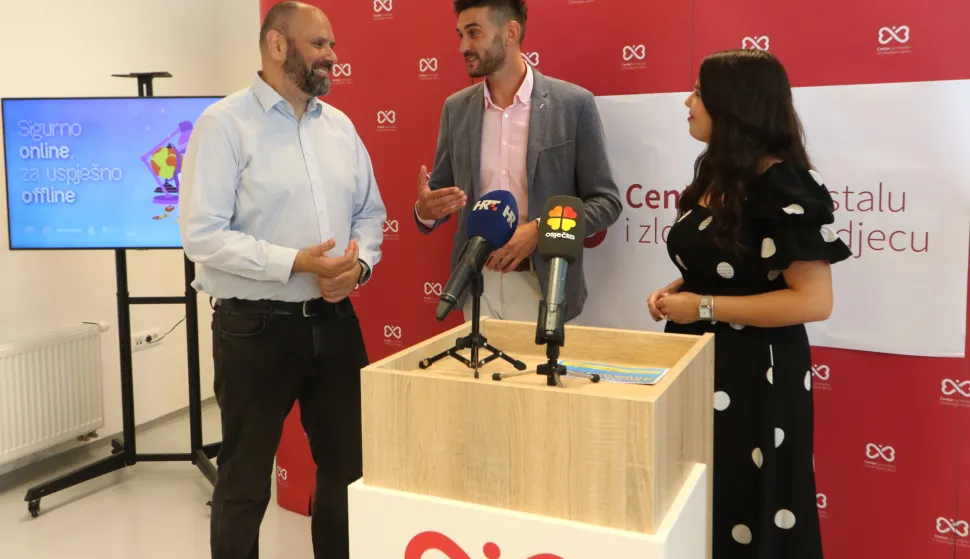 Osijek, 05. 09. 2025, Cenatar za nestalu i zlostavljanu djecu Višnjevac. Press: Kampanja Sigurno online za uspješno offline. Tomislav Ramljak, Franjo Lacković, Marijana Hineksnimio GOJKO MITIĆ