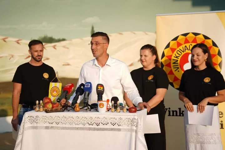 60. Vinkovačke jeseni - Predstavljanje programa