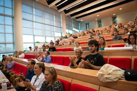 Osijek, 05. 09. 2025., Predavanje Stribora Markovića, FAZOS; predavanje; Stribor Marković, FAZOS; publika