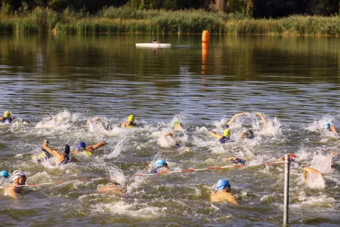 Svi naslovi s triatlona u Bilju otišli u Zagreb, osječki Tri-tim dvaput treći