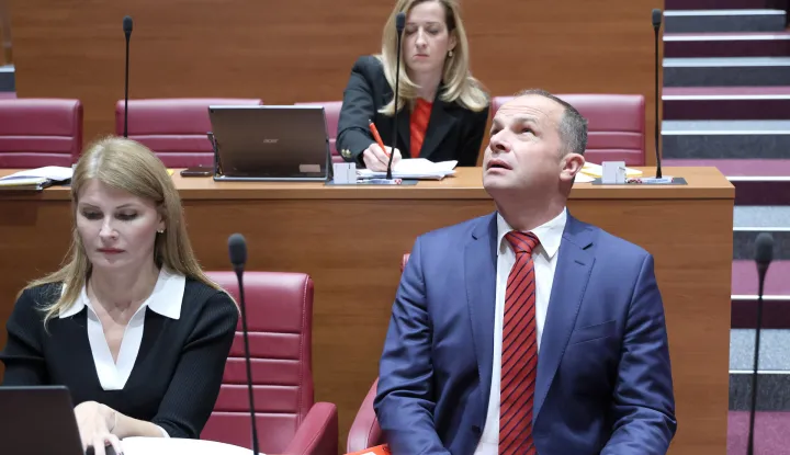 03.12.2024., Zagreb - U Saboru je pocela rasprava o povjerenju premijeru Plenkovicu. O prijedlogu za opoziv koji je podnio SDP glasovati ce se u petak, a ocekuje se da ce, kao i svi dosadasnji, biti odbijen. Photo: Patrik Macek/PIXSELL