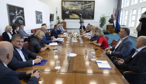 Zagreb, 09.09.2025 - Predsjednik Hrvatskog sabora Gordan Jandroković održao je sjednicu Predsjedništva Hrvatskoga sabora s predsjednicima klubova zastupnika. Tema sjednice je dnevni red predstojeće sjednice Hrvatskoga sabora. Na fotografiji Gordan Jandroković. foto HINA/ Daniel KASAP/ dk