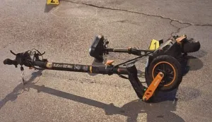 Dječak (14) se zabio električnim romobilom u automobil u osječkoj Retfali