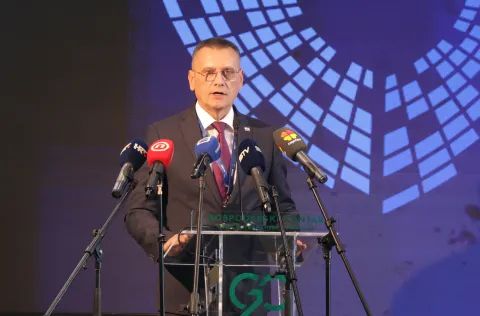 Osijek, 11. 09. 2025., GC, Međunarodni sajam sigurnosti i obrane; DEFCROS 2, DEFCROS, oružje, obrana, naoružanje, Drago MatanovićSNIMIO BRUNO JOBST