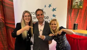 Tinker Labs odnio pobjedu u Briselu kao Međunarodni brend u usponu, 12.9.2024., Sara Hocenski, Alan OrlićFoto: Tinker Labs International/Facebook