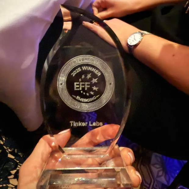 Tinker Labs odnio pobjedu u Briselu kao Međunarodni brend u usponu, 12.9.2024.Foto: Tinker Labs International/Facebook