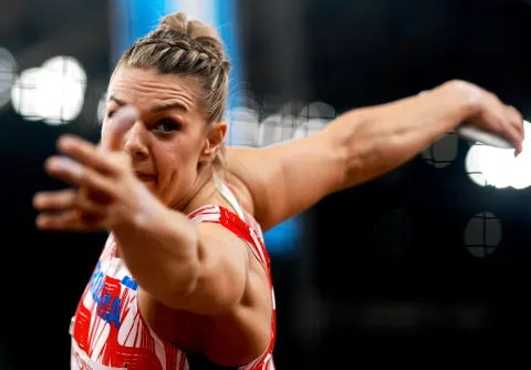 epa12375697 Sandra Elkasevic of Croatia competes in the Women's Discus Throw final at the World Athletics Championships 2025 in Tokyo, Japan, 14 September 2025. EPA/ALEX PLAVEVSKI