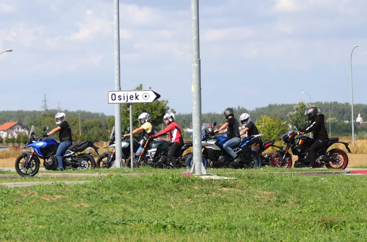 Osijek, 12. 09. 2025., Automobili Škojo, Škojo, Suzuki, motocikli, predstavljanje, novi modeli, testna vožnjaSNIMIO BRUNO JOBST