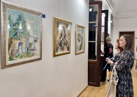 BELI&Scaron;ĆEU palači Gutmann u Beli&scaron;ću otvorena je izložba slika Ivana Vajde naslovljena&nbsp;"Spokoj u bojama" u povodu&nbsp;35 godina njegova likovnog stvarala&scaron;tva, a izloženo je 35 akvarela.RUJAN 2025.