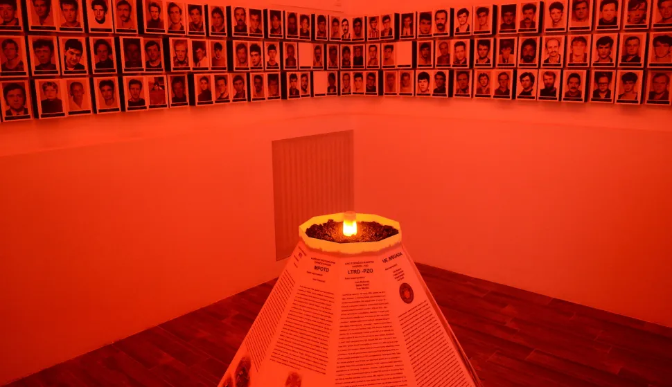 osijek, 28 lipnja 2021, 9,00 11,00 sati, dan osječkih branitelja, dan hrvatskog dragovoljca osječko baranjske županije i 30god od osnutka 106 brigade hv, 9,00sati, Otvaranje i blagoslov Spomen sobe 106. brigade HV, Petra Svačića 36. 9:30,Svečani mimohod od "Crvenog fiće"do spomen obilježja poginulim hrvatskim braniteljima i stradalnicima Domovinskog rata Osječko-baranjske županije, 10:15, Polaganje vijenaca i paljenje svijeća, Spomen obilježje poginulim hrvatskim braniteljima i stradalnicima Domovinskog rata Osječko-baranjske županijeTrg slobode, 11:00 sati, Svečana akademija u HNK Osijek u povodu Dana Osječkih branitelja, Dana 106.brigade HV i Dana hrvatskog dragovoljca Osječko-baranjske županije, novinar darko pejićsnimio zdenko pušić