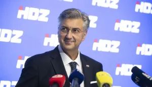 Zagreb, 16.09.2025 - Izjava Andreja Plenkovića nakon zajedničke sjednice Predsjedništva i Nacionalnog odbora HDZ-a. Na fotografiji Andrej Plenković. foto HINA/ Daniel KASAP/ dk