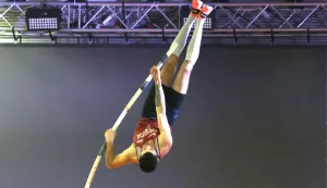 Osijek, 11. 02. 2025., Dovrana Gradski vrt, atletski tunel, Memorijal Josip Gašparac, Memorijal Josip Gašparac 2025, skok s motkom, muškarci, Ivan HorvatSNIMIO BRUNO JOBST