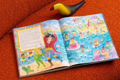 Petar Pan glazbena slikovnica, Školska knjiga