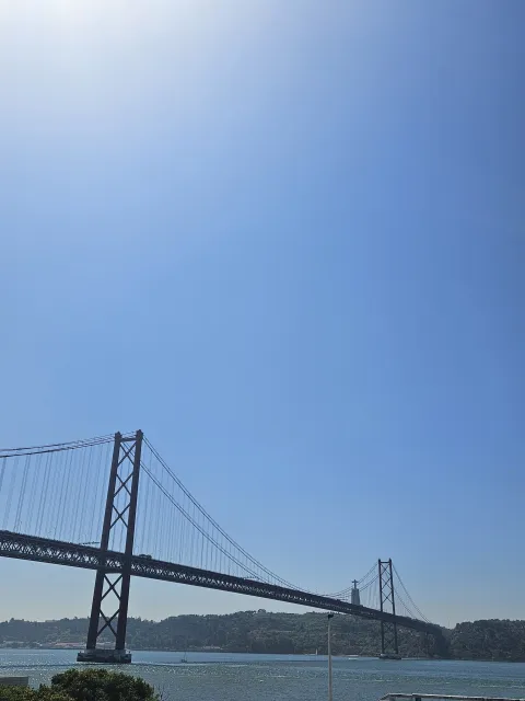 Melankolični fado, jako slatki kolači i šarene strme ulice