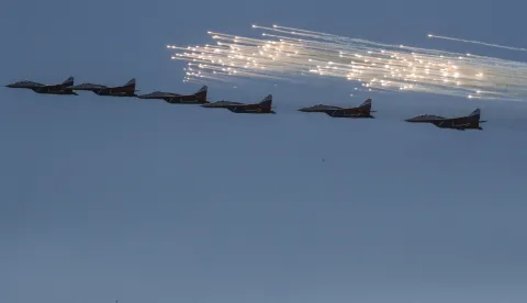 epa06943675 MiG-29 jet fighters of Russian aerobatic team Strizhi (Swifts) perform during the final races of the Tank biathlon competition as a part of Army Games 2018 in Alabino, Moscow region, Russia, 11 August 2018. The International Army Games 2018 are held from 29 July to 12 August in the territory of five countries. The programme of the Games consists of 13 contests. EPA/SERGEI ILNITSKY