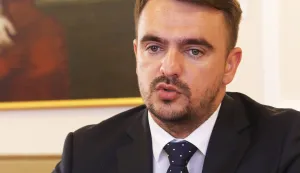 Osijek, 01. 10. 2024, Trg Ante Starčevića 2. Župan Mato Lukić i podpredsjednik Republike Srpske iz reda hrvatskog naroda Davor Pranjić potpisali pismo namjere o suradnji... Davor Pranjić.snimio GOJKO MITIĆ