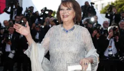 epa12400762 (FILE) - Italian actor Claudia Cardinale arrives for the 70th Anniversary ceremony during the 70th annual Cannes Film Festival, in Cannes, France, 23 May 2017 (reissued 23 September 2025). Claudia Cardinale died at the age of 87 near Paris, according to her agent. EPA/IAN LANGSDON *** Local Caption *** 54249607