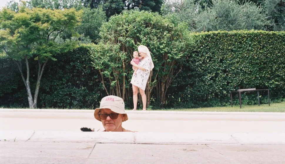 rumunjski dokumentarni film "Tata"