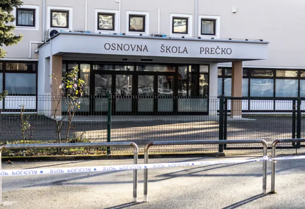 Zagreb, 21.12.2024 - Osnovna škola Prečko dan nakon tragedije.Foto Hina/ Dario GRZELJ/ dag