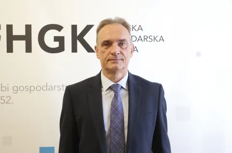 Osijek, 25. 09. 2025., Europska avenija 13, HGK, Hrvatska gospodarska komora, Županijska komora Osijek, Zlatna kuna, dodjela, Zvonimir Kaprocki - TTTech AutoSNIMIO BRUNO JOBST