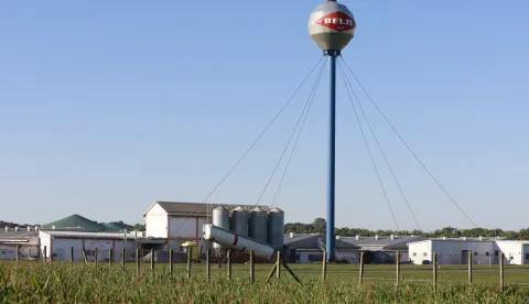 22.09.2025., Sokolovac - Pripreme i osiguranje farme svinja zbog pocetka usmrcivanja zarazenih svinja africkom svinjskom kugom Photo: Davor Javorovic/PIXSELL