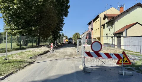 Osijek, 02. 09. 2025., Sljemenska ulica, radovi; ulice; ceste; kolnik; obnova; nogostup; parkirali&scaron;ta, radniciSNIMIO BRUNO JOBST