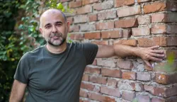 PULSKI KANTAUTOR VALTER MILOVAN MAER