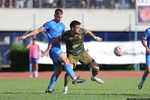 24.09.2025., stadion SRC "Uljanik Veruda", Pula - SuperSport Hrvatski nogometni kup, sesnaestina finala, NK Uljanik - NK Osijek. Noel Zikovic,Arnel Jakupovic Photo: Srecko Niketic/PIXSELL