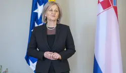 Zagreb, 16.02.2023.- Predsjednik Republike Hrvatske Zoran Milanović ugostio je predsjedateljicu Vijeća ministara Bosne i Hercegovine Borjanu Krišto koja boravi u službenom posjetu Republici Hrvatskoj. Na fotografiji Borjana Krišto.foto HINA/ Daniel KASAP/ dk