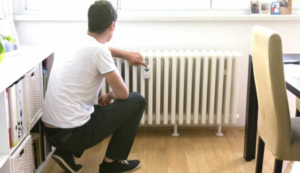 ?13.05.2015., Zagreb - Stanari zgrade u ulici Viktora Kovacica 24 zale se na poskupljenje grijanja nakon ugradnje razdjelnika za radijatore. Photo: Davor Puklavec/PIXSELL------4xcolor osijek