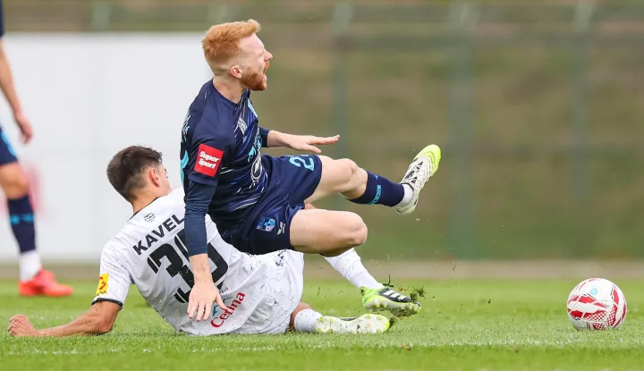 28.09.2025., Gradski stadion, Velika Gorica - SuperSport HNL, 08. kolo, HNK Gorica - NK Osijek. Ante Kavelj i Luka Vrbancic Photo: Goran Stanzl/PIXSELL