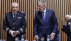 Zagreb, 01.10.2025.- Nastavak 7. sjednica Hrvatskoga sabora, koja je započela raspravom o Izvješću o radu policije u 2024. godini - podnositeljica: Vlada Republike Hrvatske. Na fotografiji Nikola Milina, Davor Božinović.foto HINA/ Admir BULJUBAŠIĆ/ abu