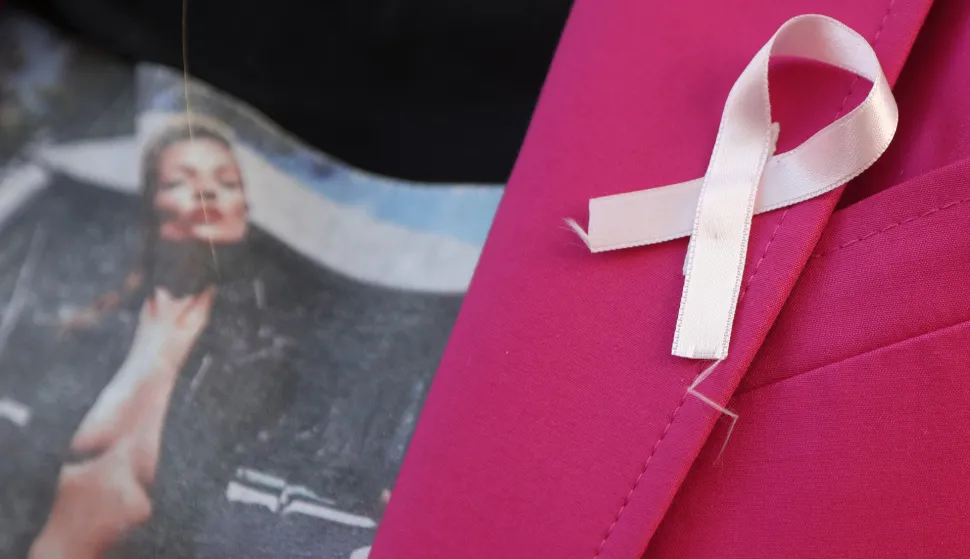 07.09.2023., Sibenik - Dan ruzicaste vrpce, borba protiv raka dojke, obiljezen setnjom po gradu. Photo: Dusko Jaramaz/PIXSELL