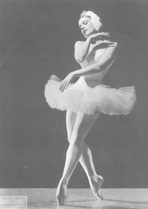 Mia Čorak Slavenska