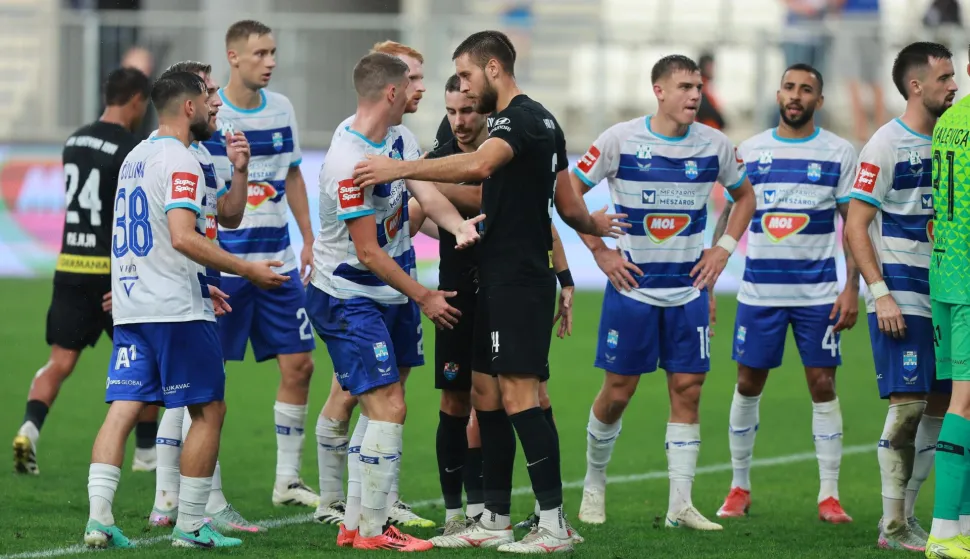14.09.2025., stadion Opus Arena, Osijek - SuperSport HNL, 6. kolo, NK Osijek - HNK Vukovar 1991. Photo: Davor Javorovic/PIXSELL