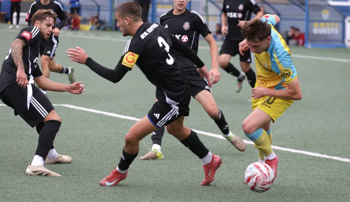 Bijelo Brdo, 05. 10. 2025., Igralište u Bijelom Brdu, BSK - Hrvace, SuperSport Prva liga SNIMIO BRUNO JOBST