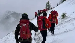 Zagreb, 5.10.2025.- Spasioci slovenske gorske slu?be spa?avanja (GRZS) uspjeli su do?i na podru?je lavine koja je u nedjelju, na planini Tosc, Julijskim Alpama, zatrpala troje hrvatskih planinara i za njima se traga, objavili su slovenski mediji pozivaju?i se na GRZS.foto HINA/ STA/ GRZS/ ua