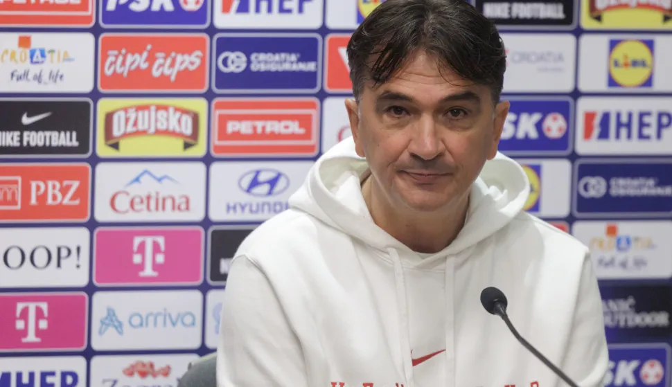 Zagreb, 06.10.2025. - Novinarska konferencija izbornika hrvatske nogometne reprezentacije Zlatka Dalića.Na fotografiji Zlatko Dalić.foto HINA/ Edvard ŠUŠAK